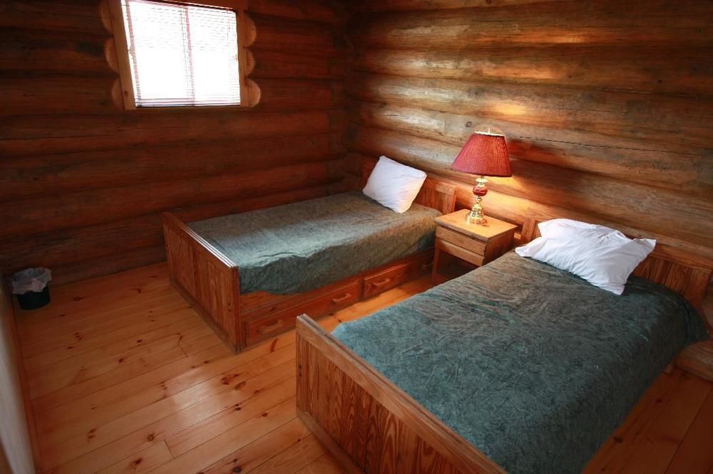 Wilderness Tours Rafting Resort Foresters Falls Exterior foto